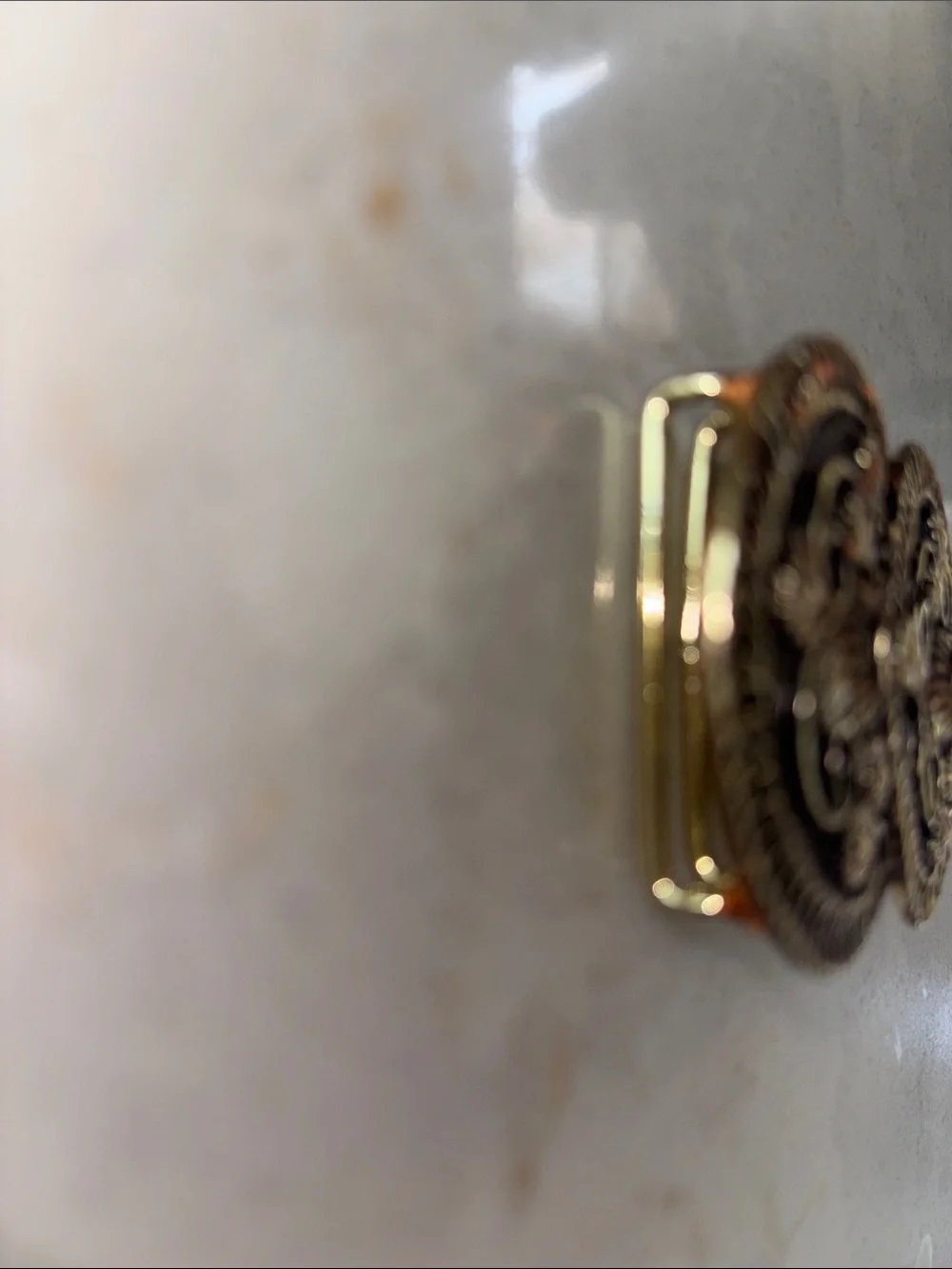 N/A decorative round